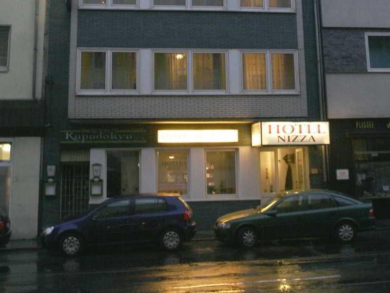 Hotel Paris Dusseldorf Ngoại thất bức ảnh